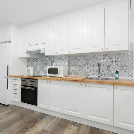 Diafano, Amplio Y Luminoso By アパート Porriño